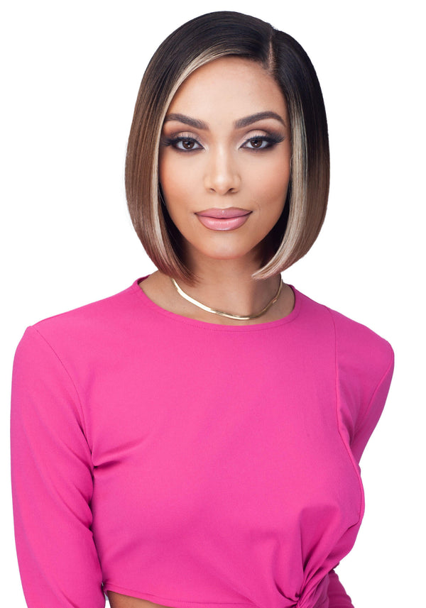 Gina - Laude & Co. Synthetic Wig